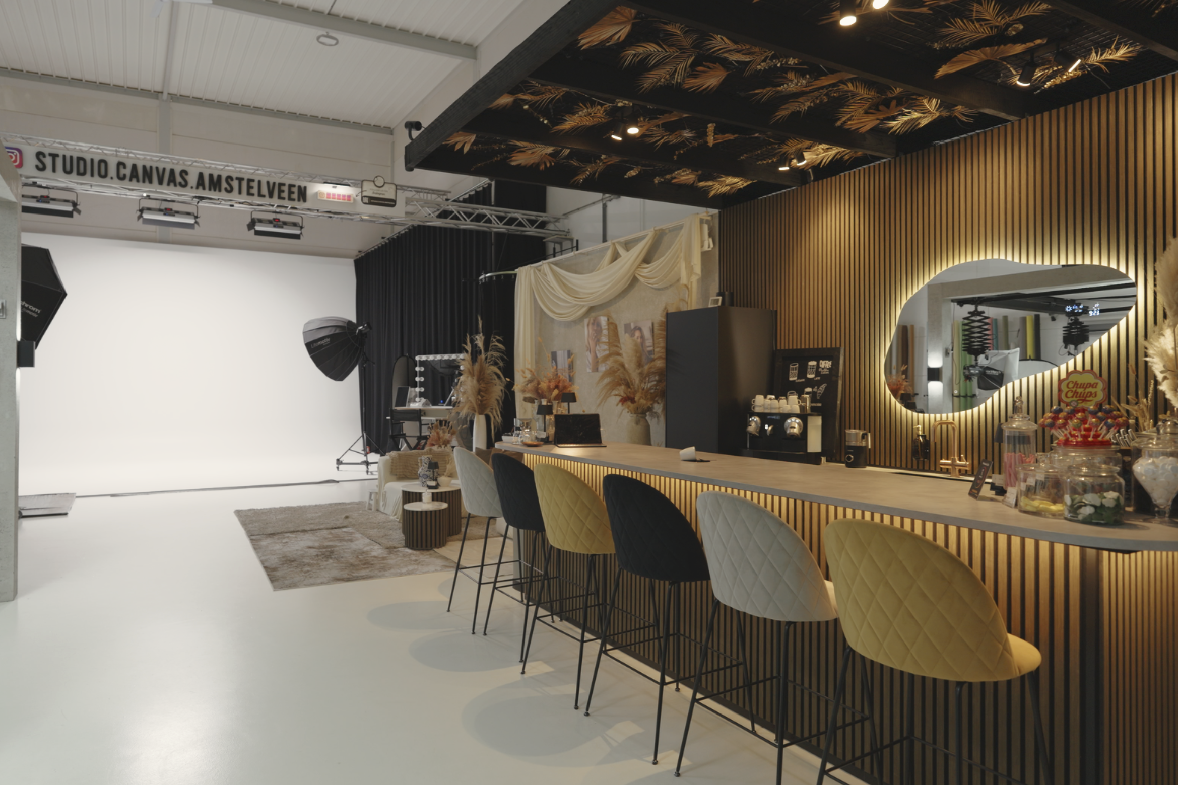 Overzicht van de Uw-ProductFotograaf fotostudio in Amstelveen