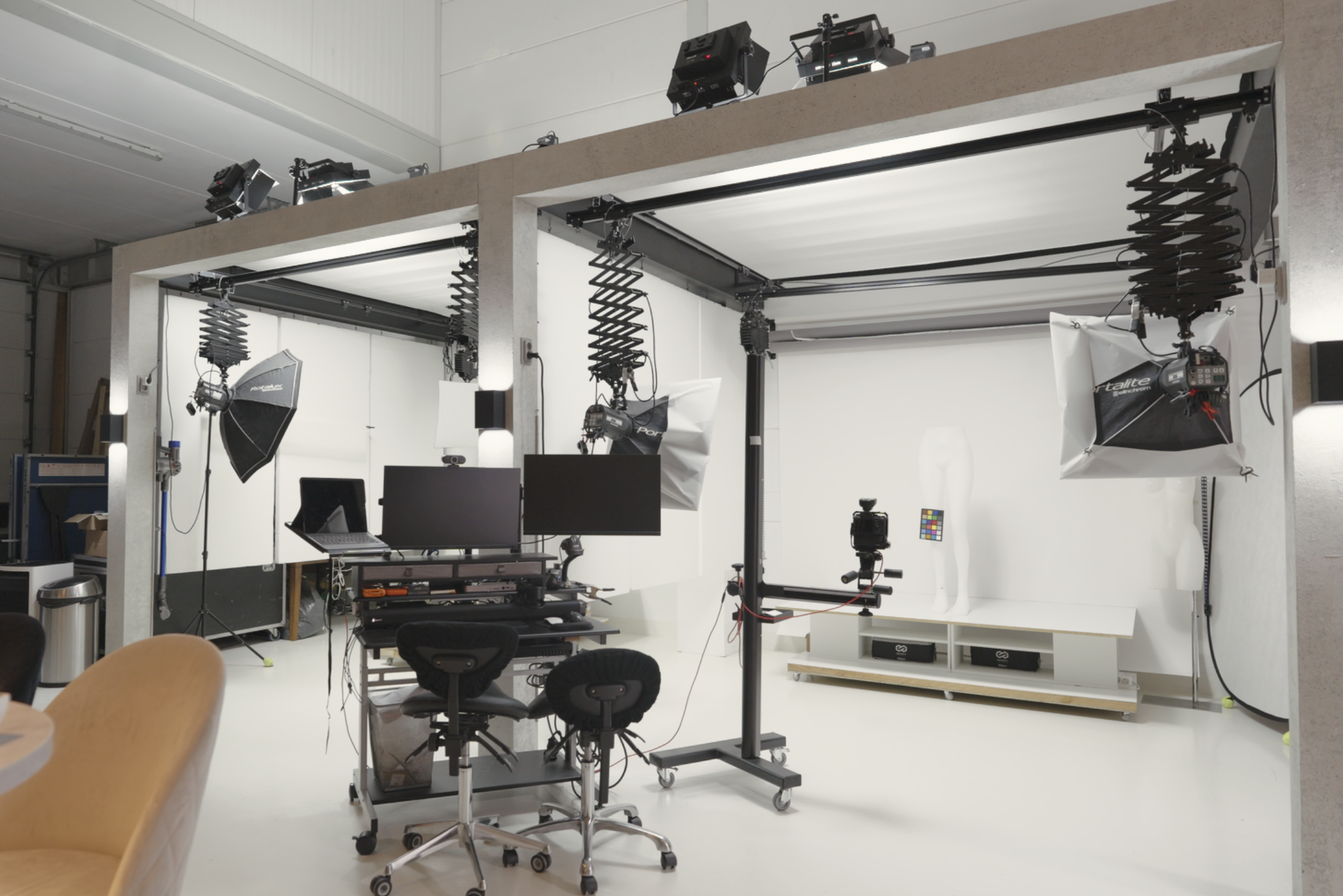 Studio-impressie tijdens een productshoot bij Uw-ProductFotograaf